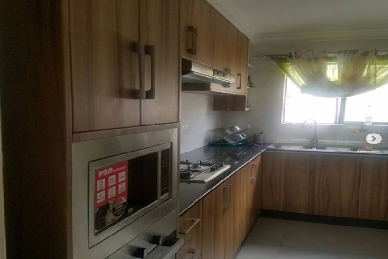 HTML5 Bootstrap Template by colorlib.com